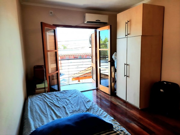 SE VENDE CASA ZONA CENTRO-PARQUE