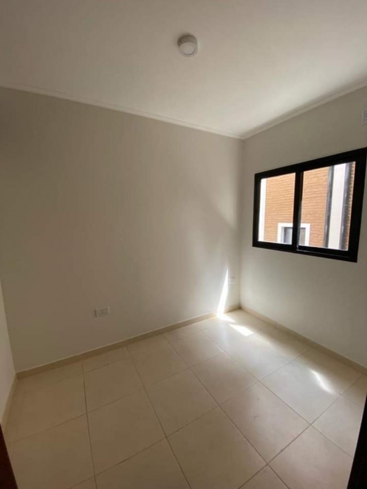 SE VENDE DEPARTAMENTO UBICADO EN CALLE ILLIA PARA INVERSION