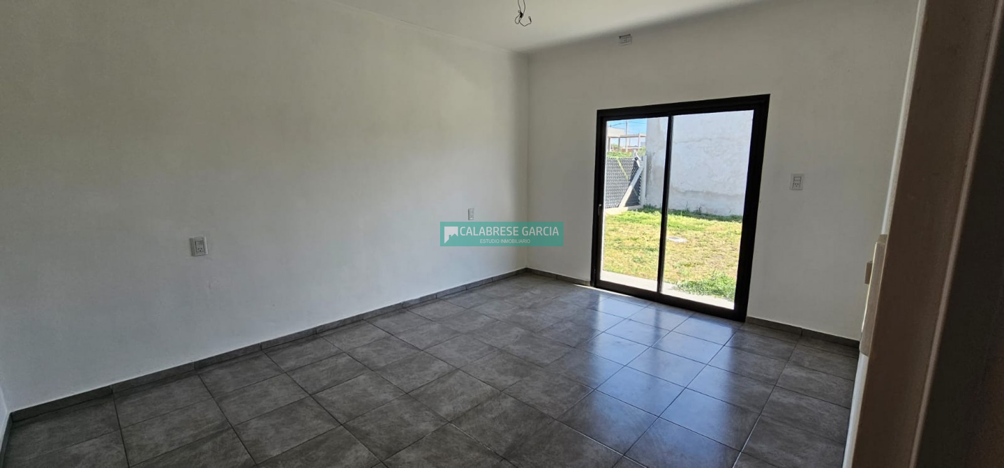 SE VENDE CASA QUINTA A ESTRENAR EN LOTEO SAUCE PUEBLO