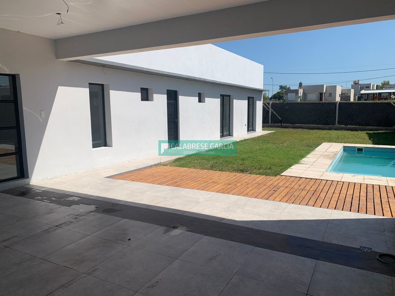 SE VENDE CASA QUINTA A ESTRENAR EN LOTEO SAUCE PUEBLO