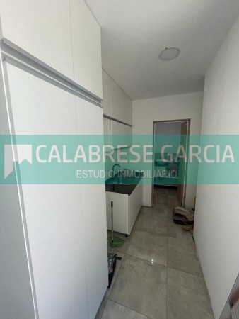 SE VENDE CASA A ESTRENAR PUERTO URQUIZA