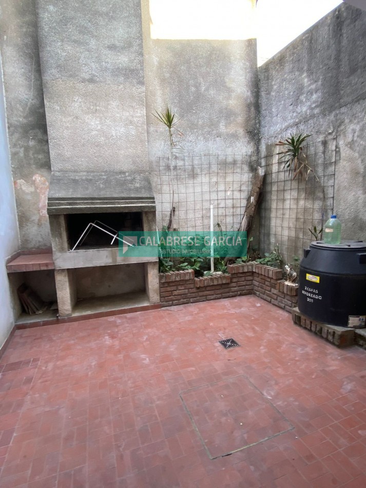 SE VENDE CASA ZONA MICRO CENTRO