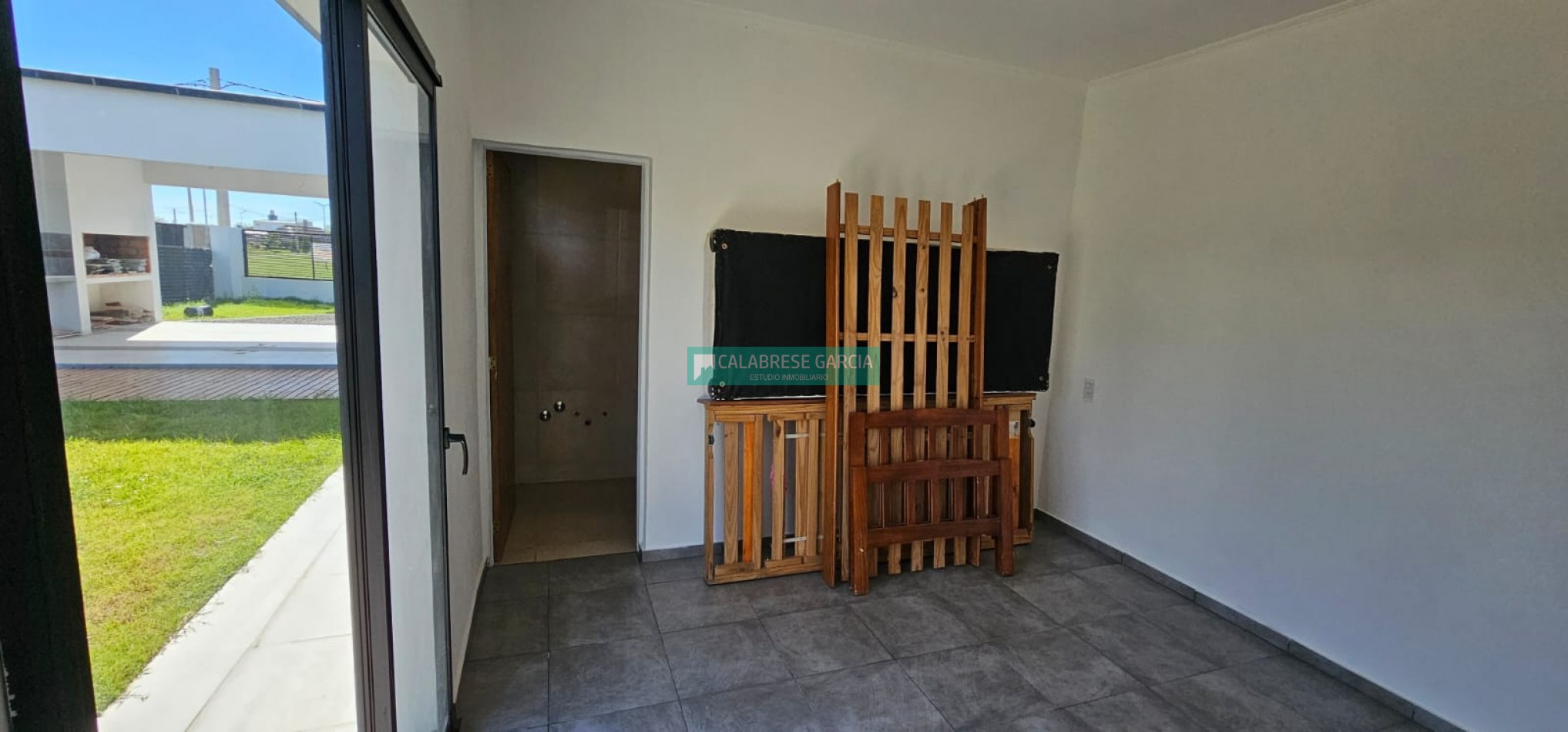 SE VENDE CASA QUINTA A ESTRENAR EN LOTEO SAUCE PUEBLO