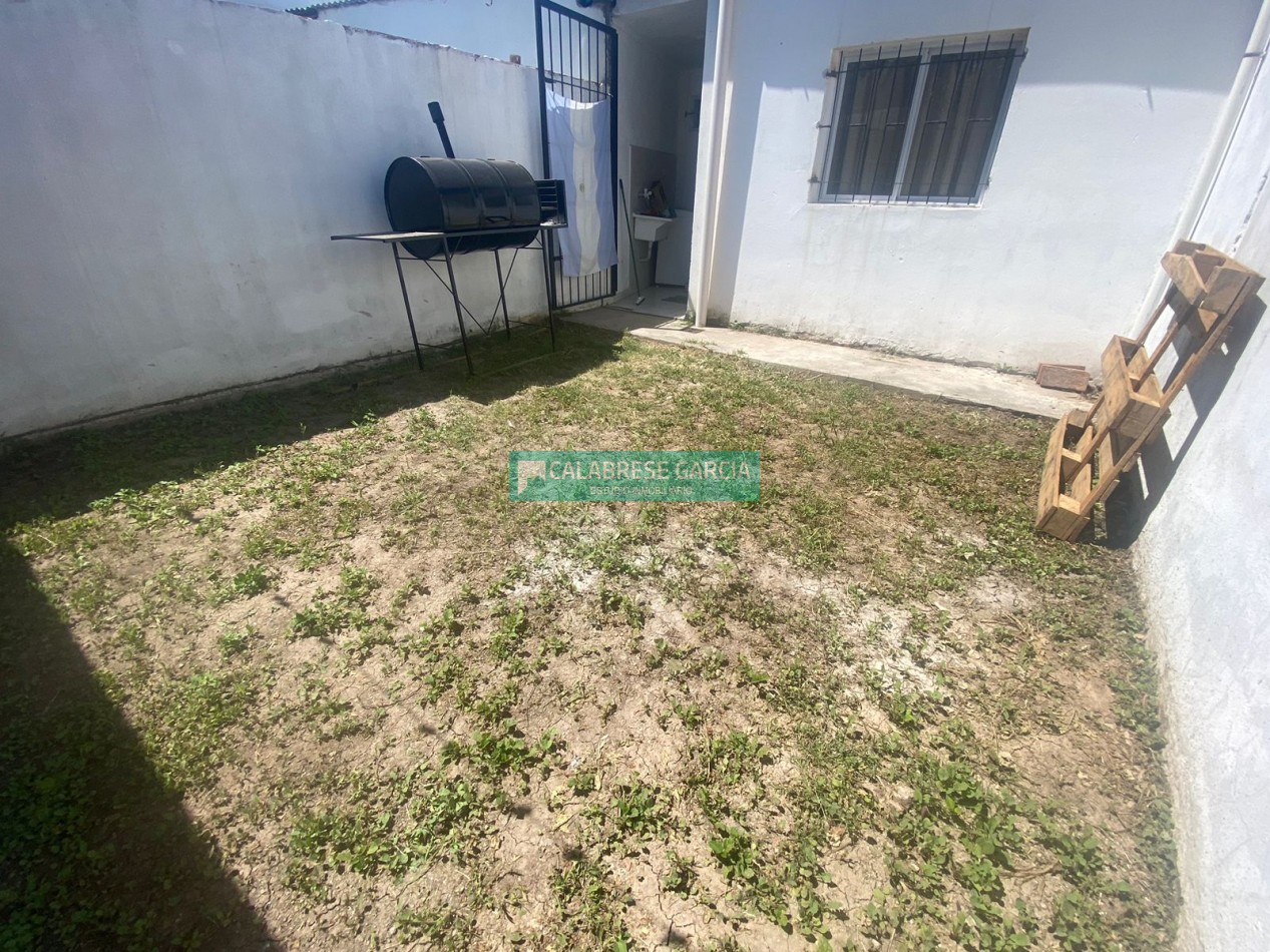 SE VENDE CASA A ESTRENAR ZONA CIRCUNVALACION Y CHURRUARIN