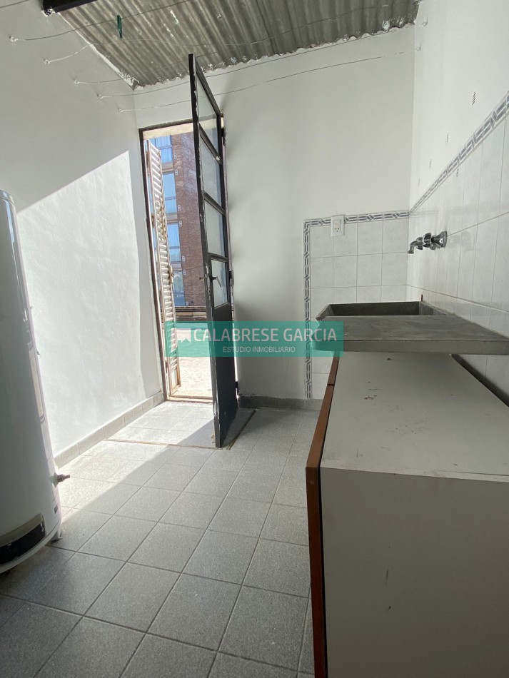 SE VENDE CASA ZONA MICRO CENTRO