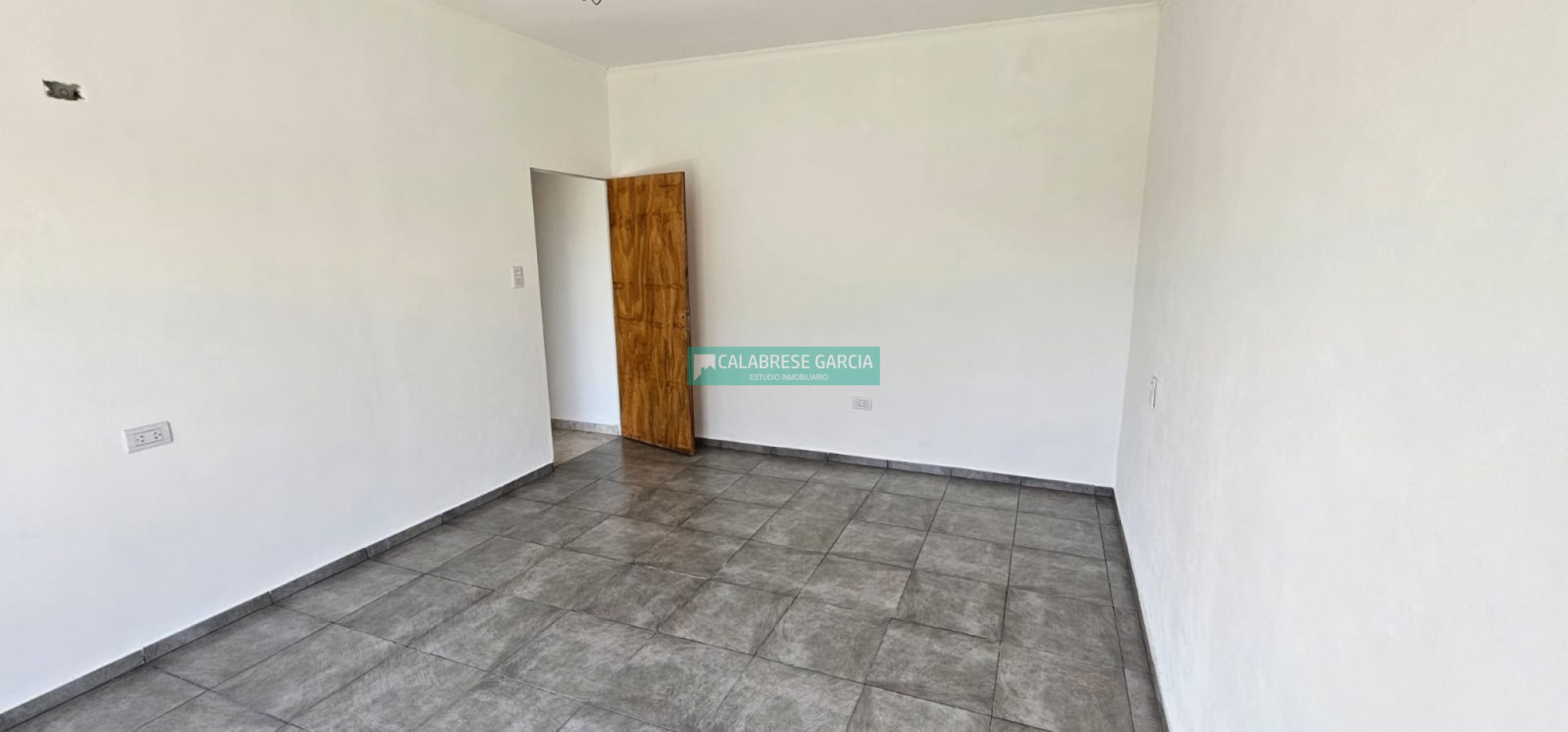 SE VENDE CASA QUINTA A ESTRENAR EN LOTEO SAUCE PUEBLO