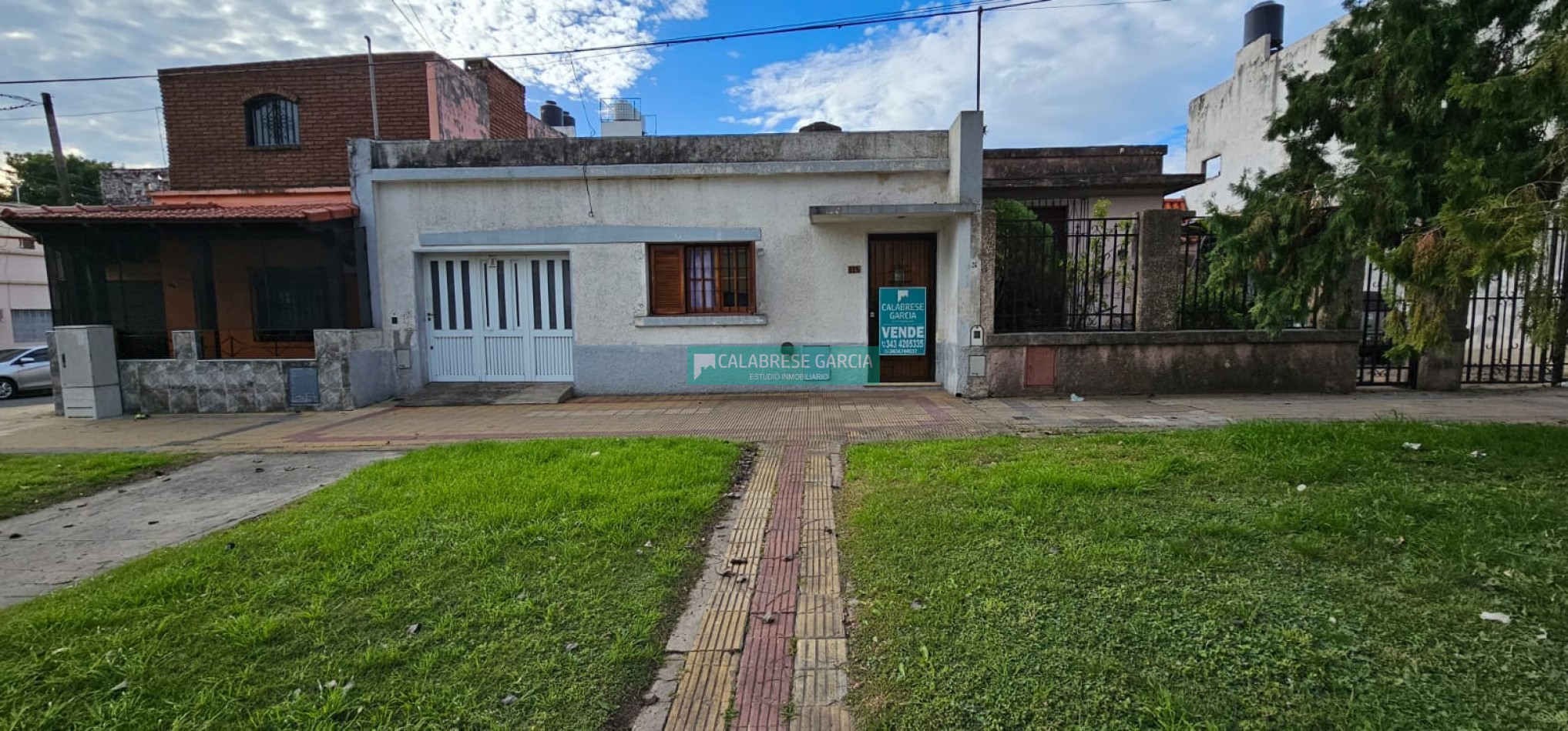 SE VENDE CASA EN UNA SOLA PLANTA ZONA BULEVARES