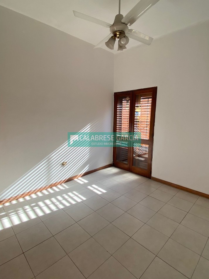 SE VENDE CASA ZONA MICRO CENTRO